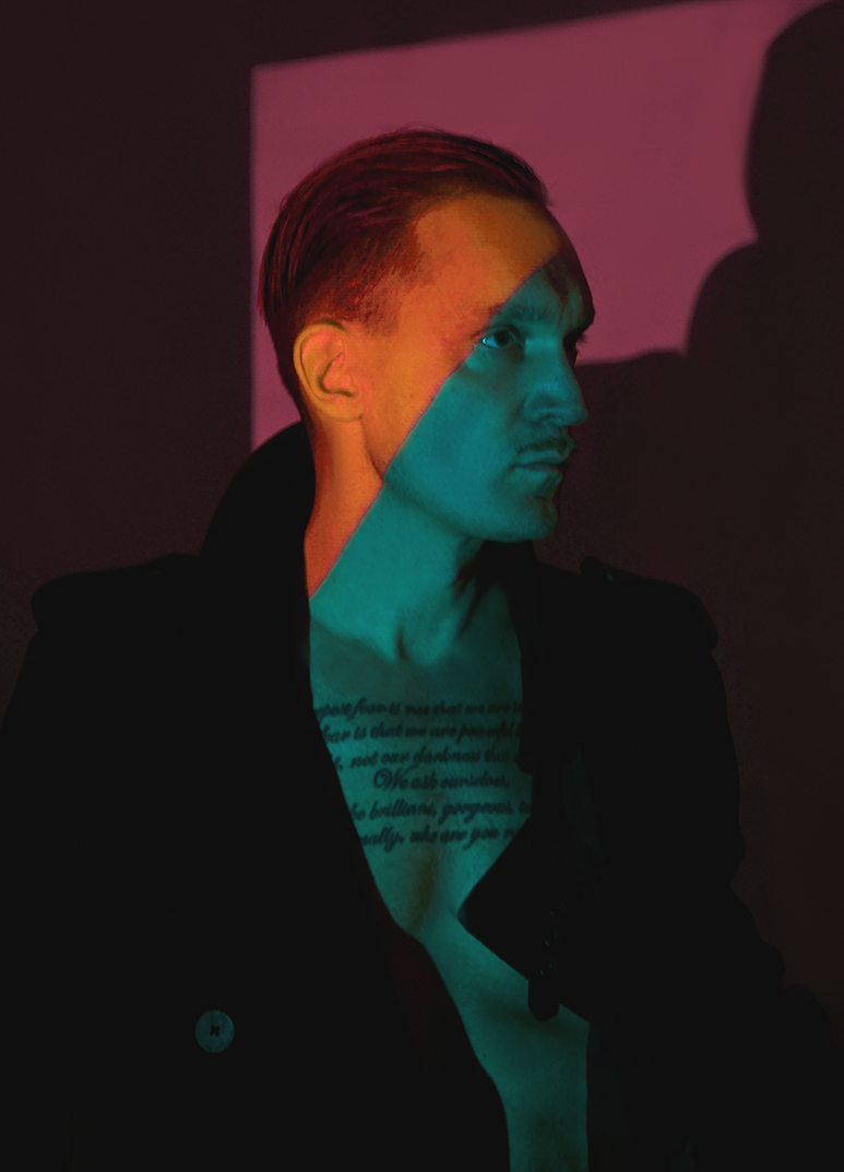 AI HIGH Performance — Projection Art